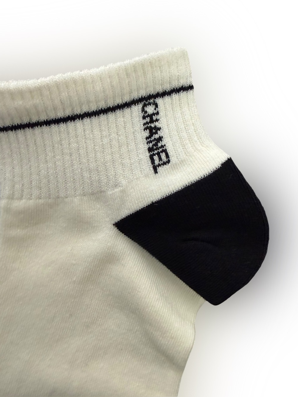 NWT 2 Pair Chanel Outlet Women’s Black and Cream Logo Socks - Picture 3 of 4